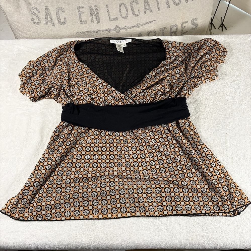 Vintage Y2K Studio Woman 2X Empire Waist Babydoll Top Retro Geometric